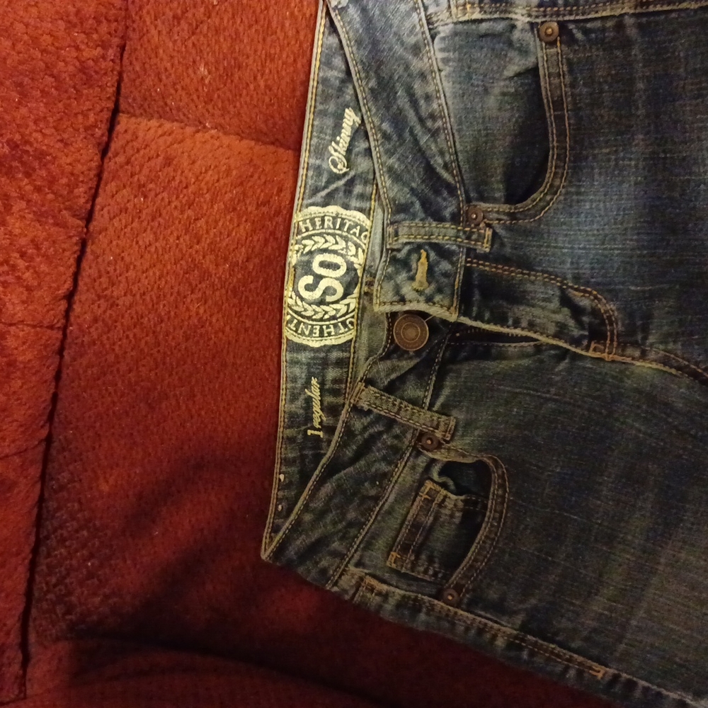 Jeans - Picture 3 of 4